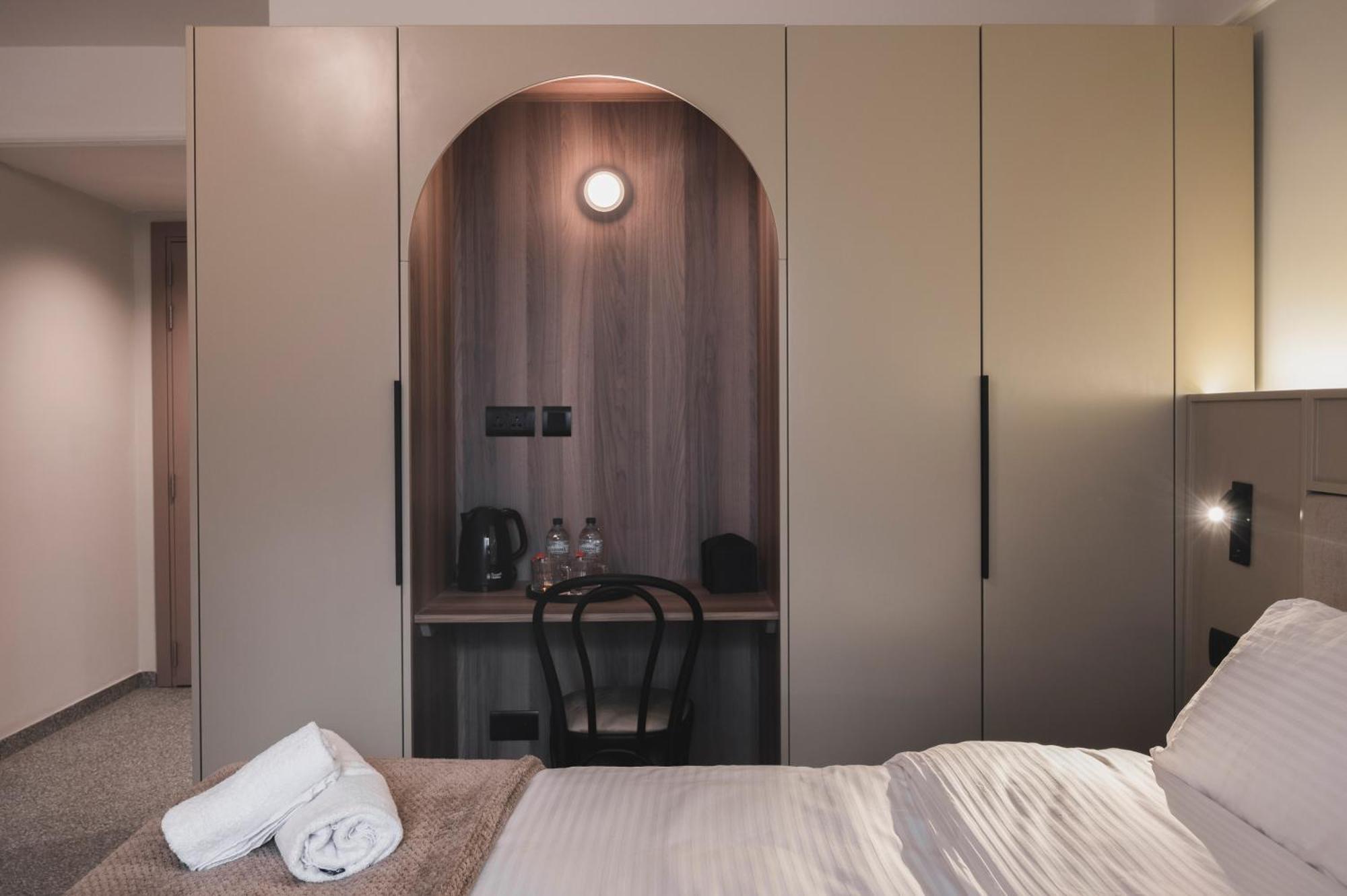 Maria Rosa Suites Victoria Ngoại thất bức ảnh