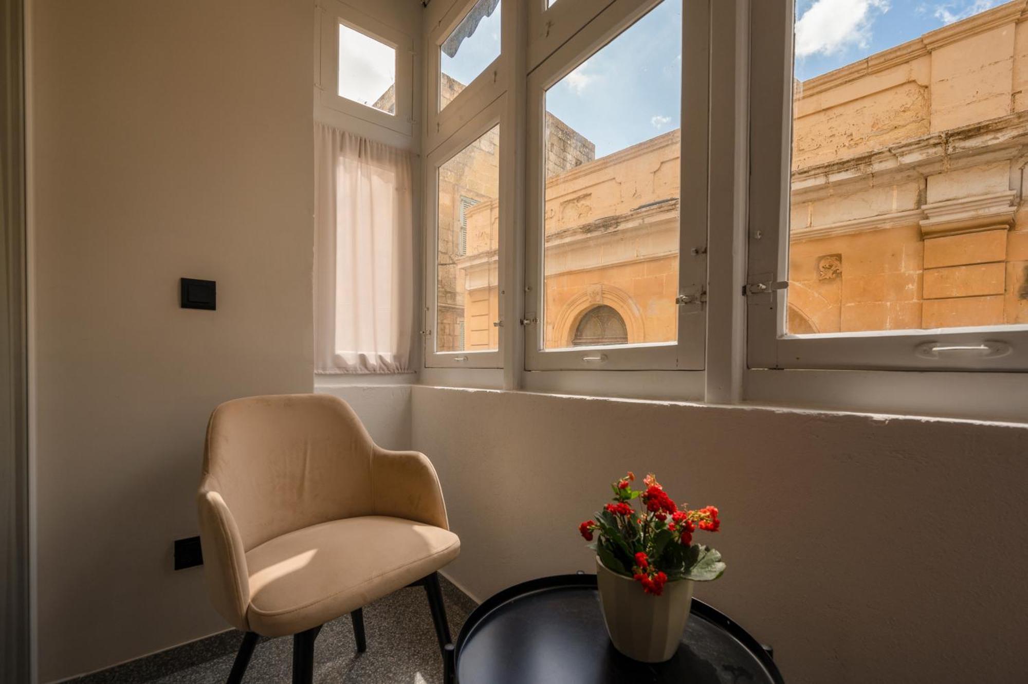 Maria Rosa Suites Victoria Ngoại thất bức ảnh